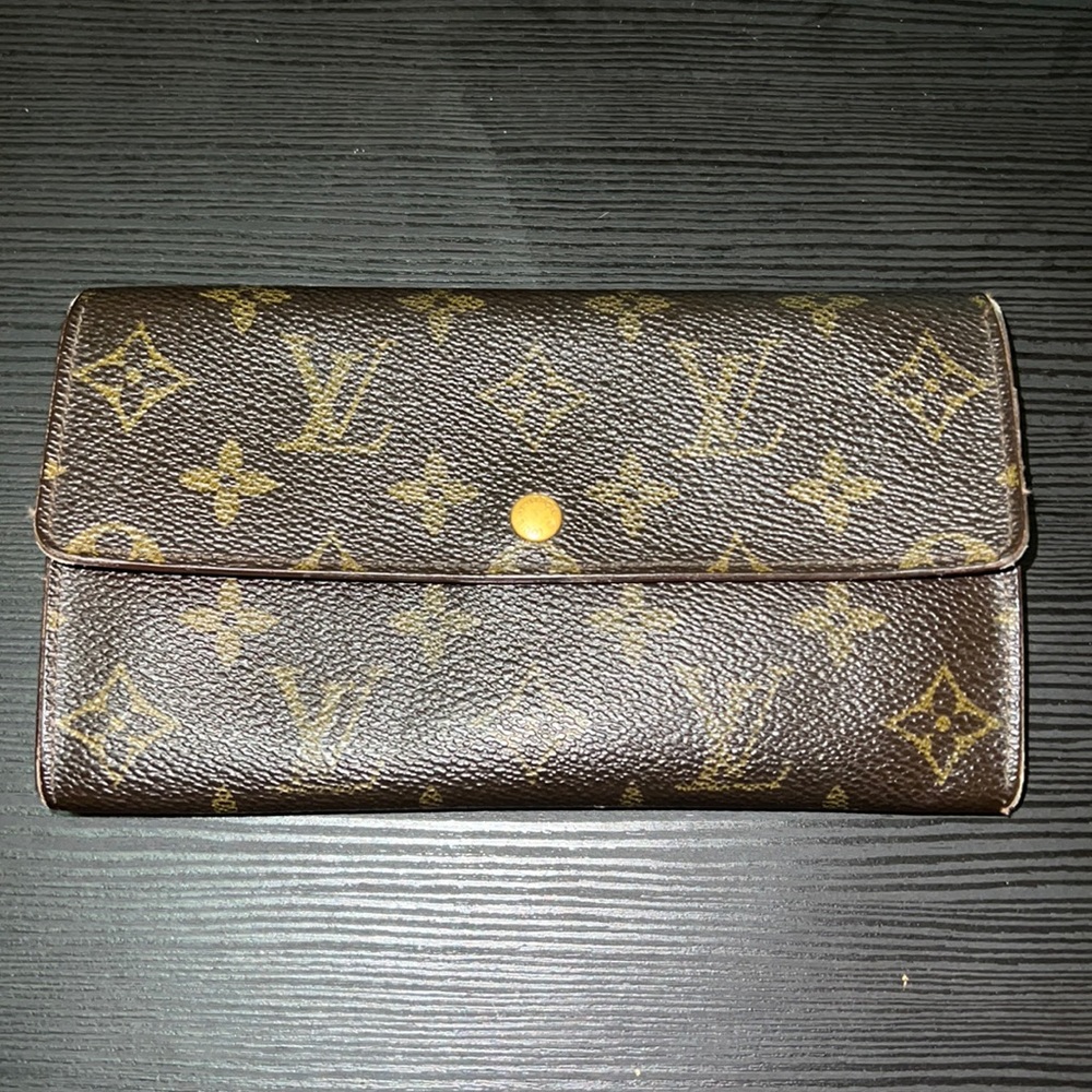 Louis Vuitton Wallet Monogram